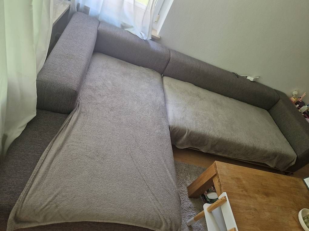 Divani: Ecksofa grau zu verschenken – Usato da Bubendorf venduto da Toby-11