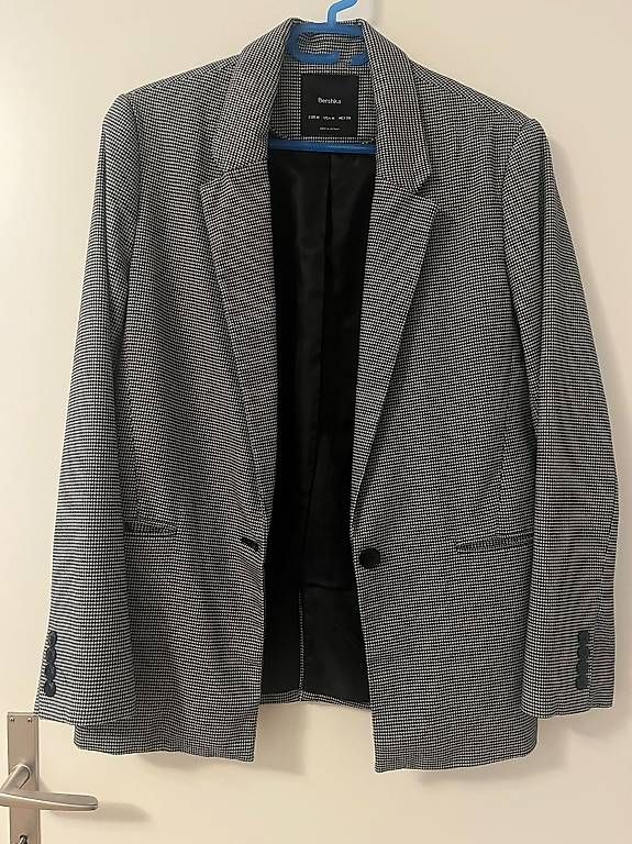 Bershka Giacche: Blazer von Bershka Grösse M – Usato da Basel venduto da zukk_