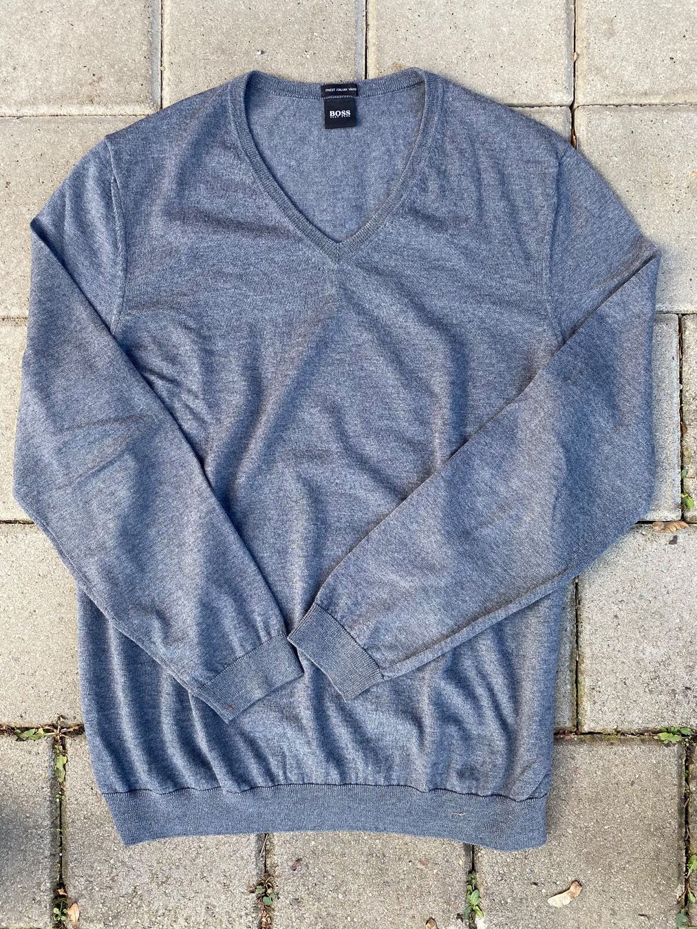 Hugo Boss Maglioni & Felpe: V-Pullover BOSS Grösse 54/56 – Usato da Rabius venduto da nel_5rvc 1