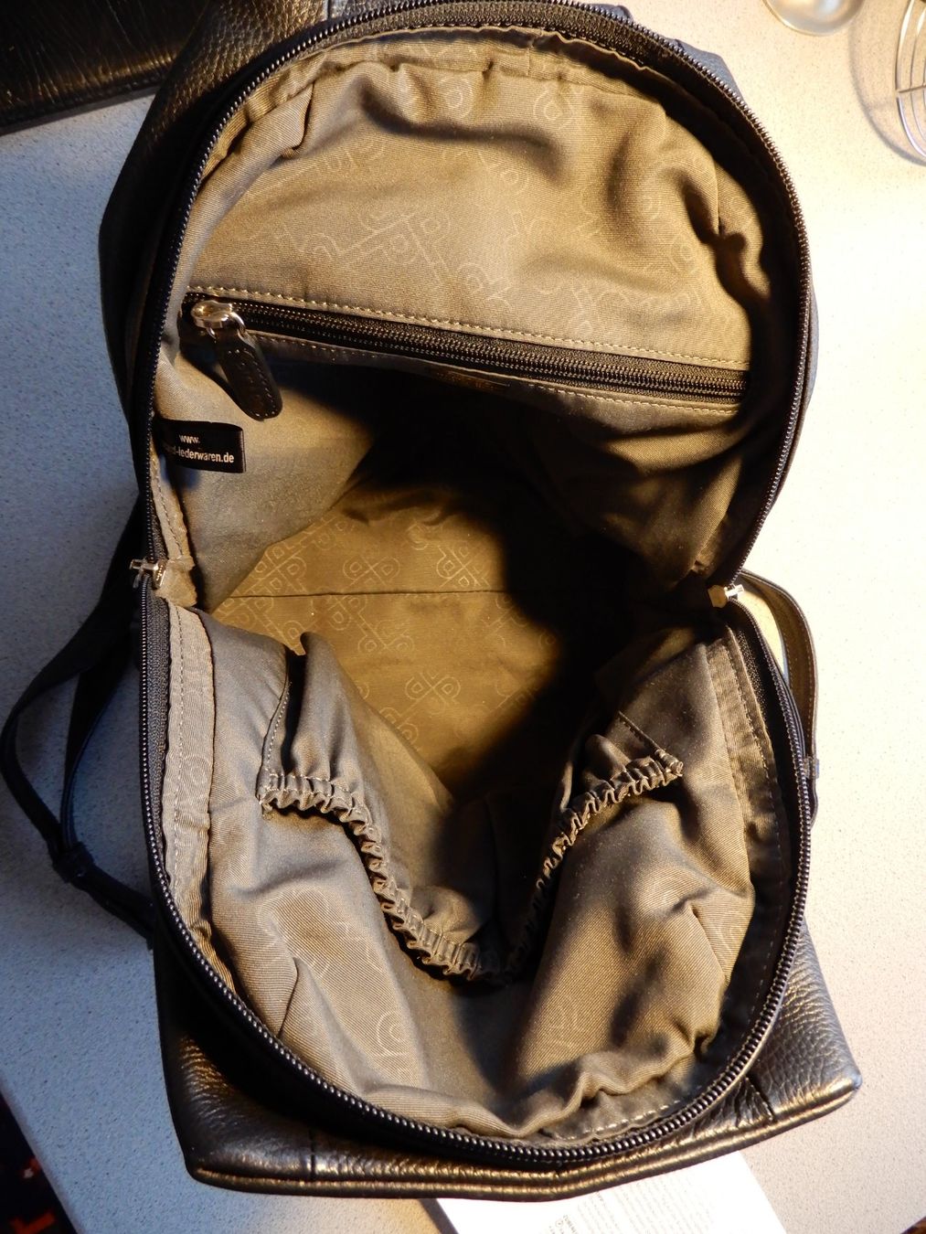 Picard Zaini: Picard Lederrucksack, Ocean, neuwertig – Nuovo (secondo la descrizione) da Burgdorf venduto da Liss 6