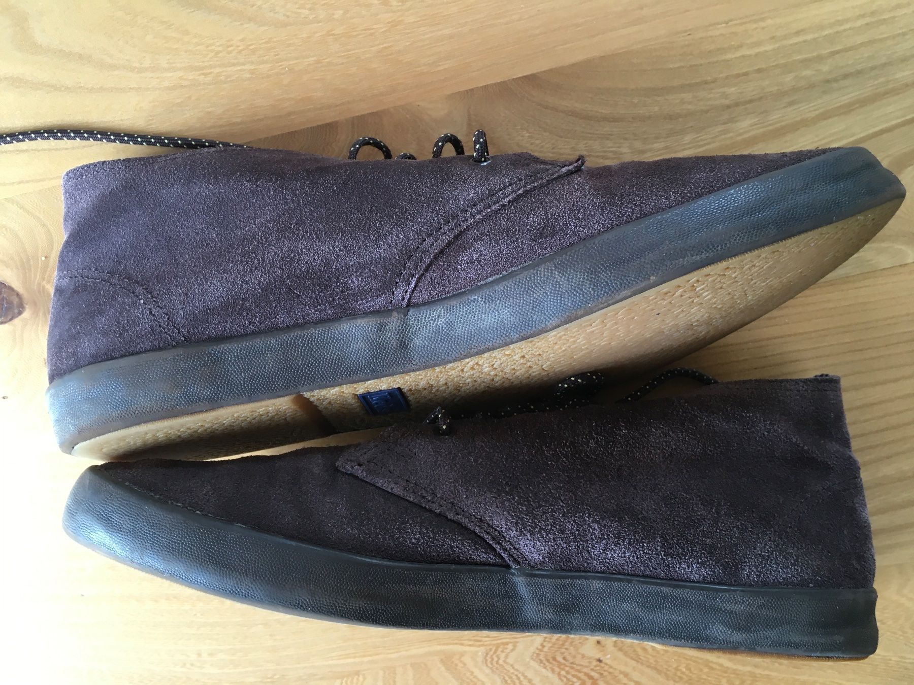 Herrenschuhe: Brauner Keds Herren Wildleder Schuh in Gr. 9,5 – Gebraucht aus Cormondrèche von fra_gn5t 2