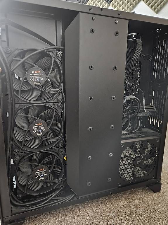 PCs: Gamer PC mit RTX 4080 – D'occasion à Zürich par Shen18 2