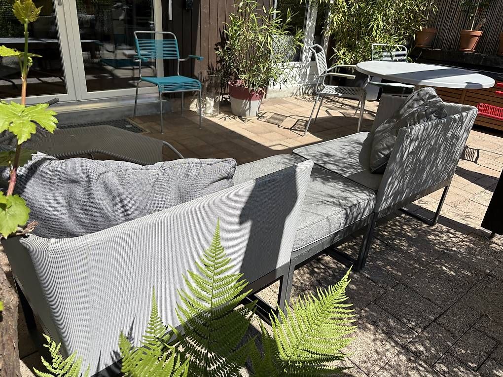 Divani: Stern Outdoor Lounge-Sessel Set – Usato da Spiegel b. Bern venduto da christianwaeny 2