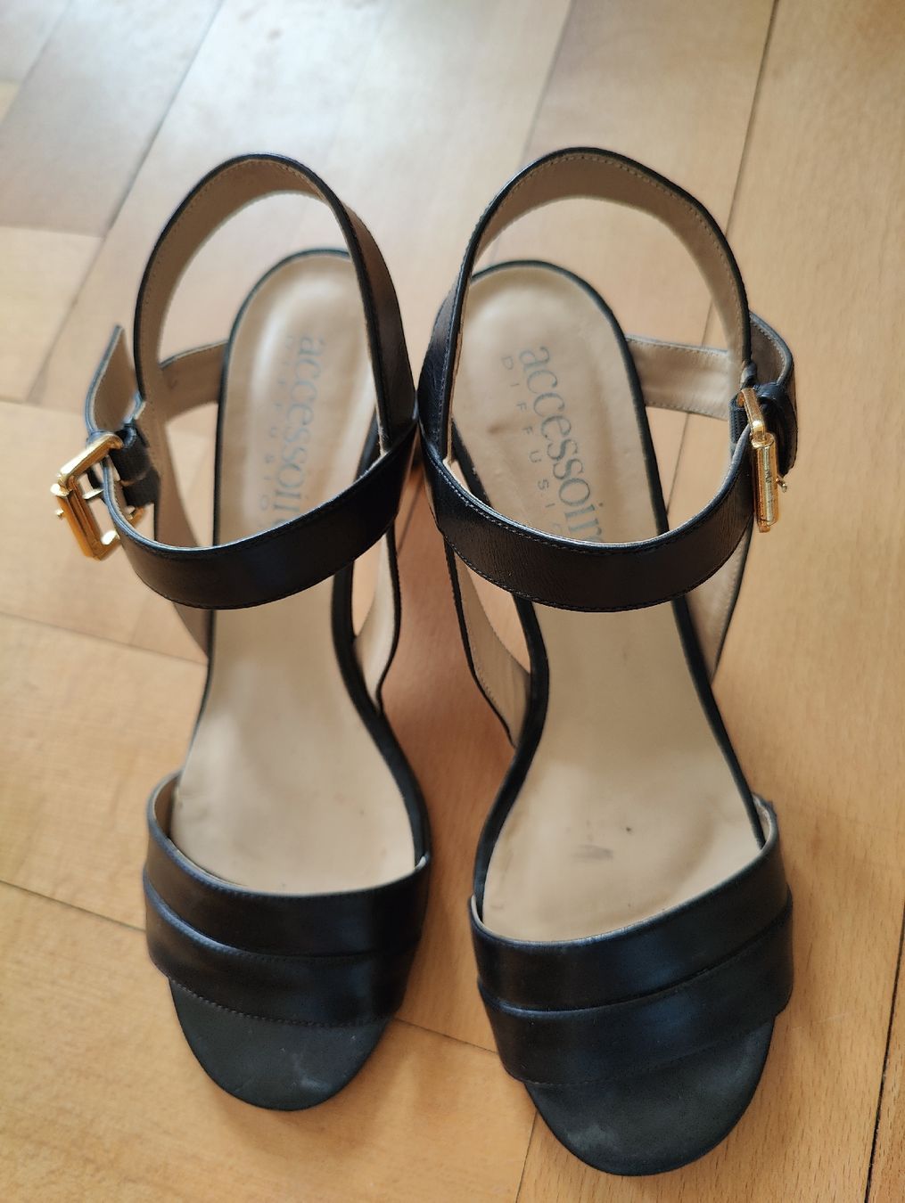 Scarpe da donna: High Sandale Damen 40 – Usato da Bern venduto da linouma