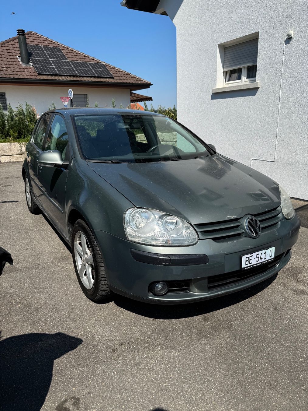 VW Automobili: VW Golf 5 2.0 4Motion Benzin MFK 01.2026 – Usato da Safnern venduto da sma_b5q7 5