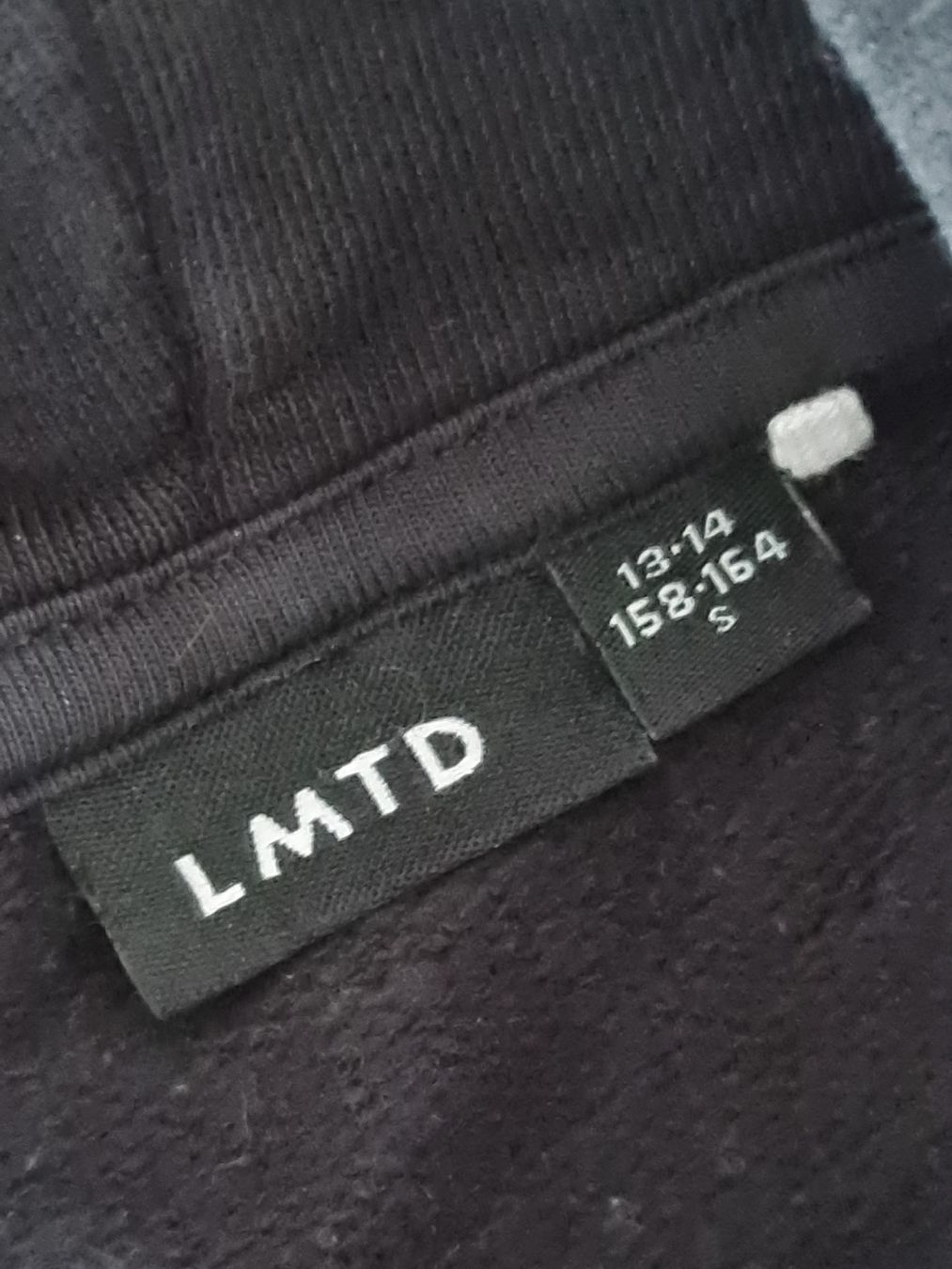 Lotti & Set di vestiti: 2 Kapuzenpullover Bench / LMTD Gr. 158/164 – Usato da Rotkreuz venduto da tat_8zds 6