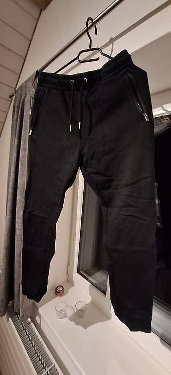 Pantaloni: Freizeithosen Herren – Usato da Adlikon venduto da SkodaFabia92