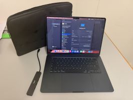 MacBook Air M4 15.3 Zoll  256GB kaum genutzt +Garantie 
