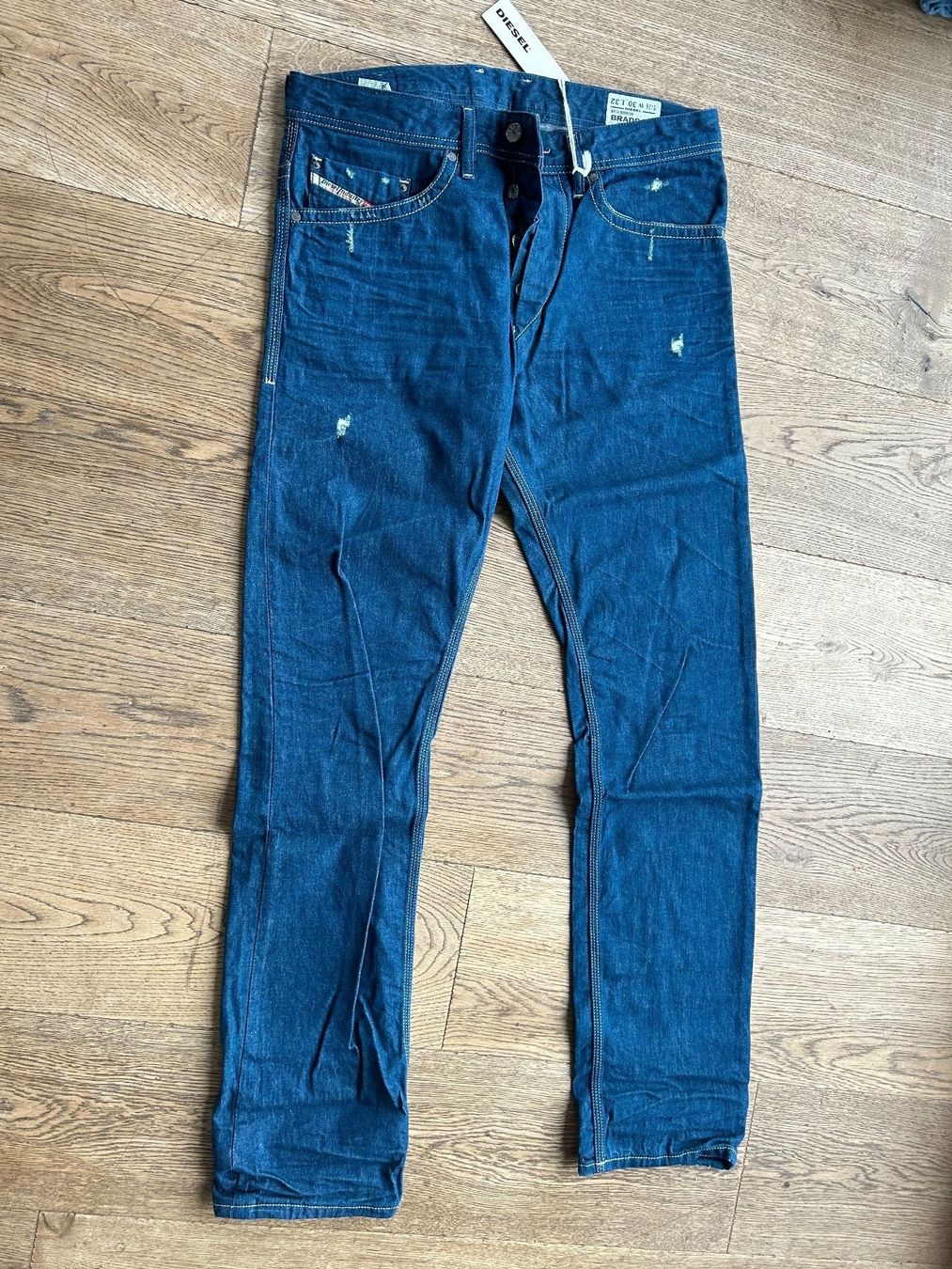 Diesel Jeans: Jeans, Diesel //NEU// 30/32 – Nuovo (secondo la descrizione) da Stettfurt venduto da outlet72