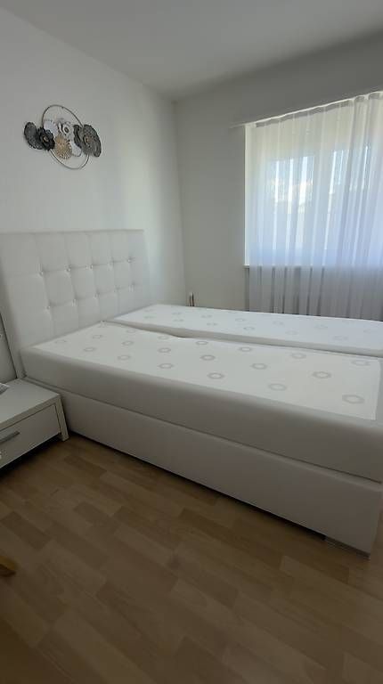 Letti: Boxspringbett 140x200 cm  – Usato da Wohlen AG venduto da val_5bcq 1