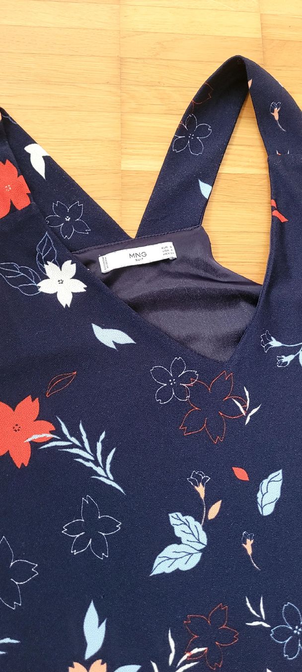 Mango Vestiti: Sommerliches Kleid von Mango mit Blumenmuster, Gr S – Nuovo (secondo la descrizione) da Emmenbrücke venduto da gatasalvache 5