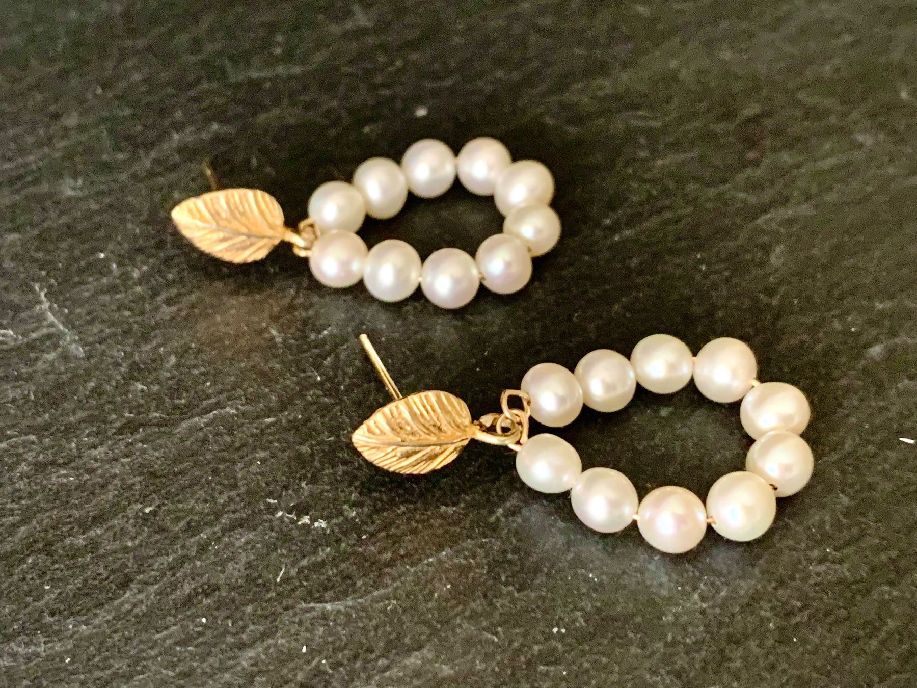 Orecchini pendenti & Orecchini a lobo: Süsswasserperlen Ohrringe Vergoldet – Nuovo e nell'imballaggio originale da Rüschlikon venduto da ThereseJewelryDesign 2