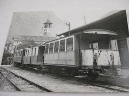 AK Bignasco mit abgestellten Bahnwagen