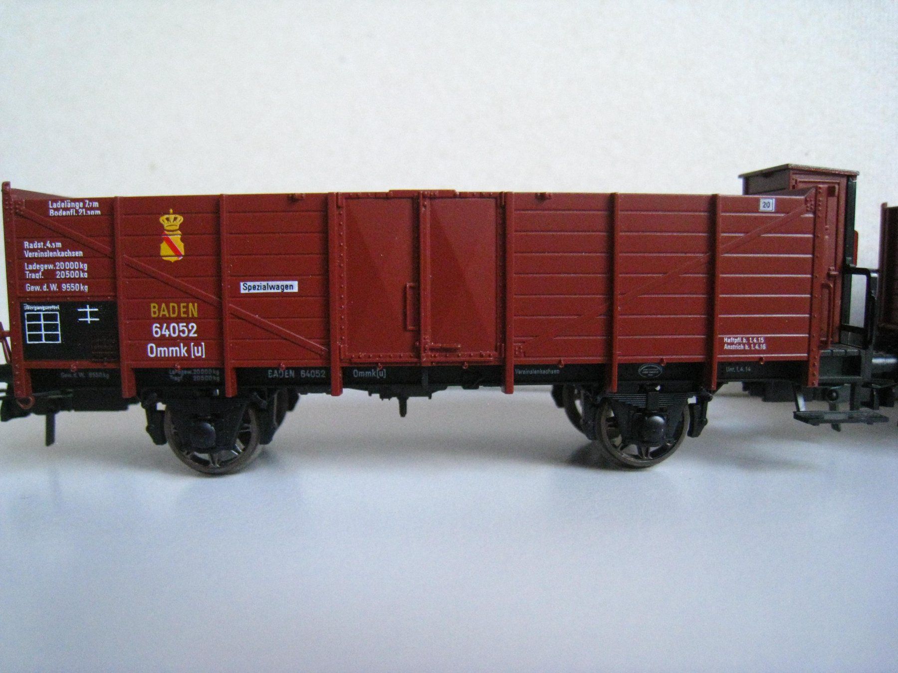 Fleischmann Modellini di ferrovie: Fleischmann-Kohlenwagen-Set, 4 verschiedene Kohlewagen – Usato da Buchs ZH venduto da swiss-train 3