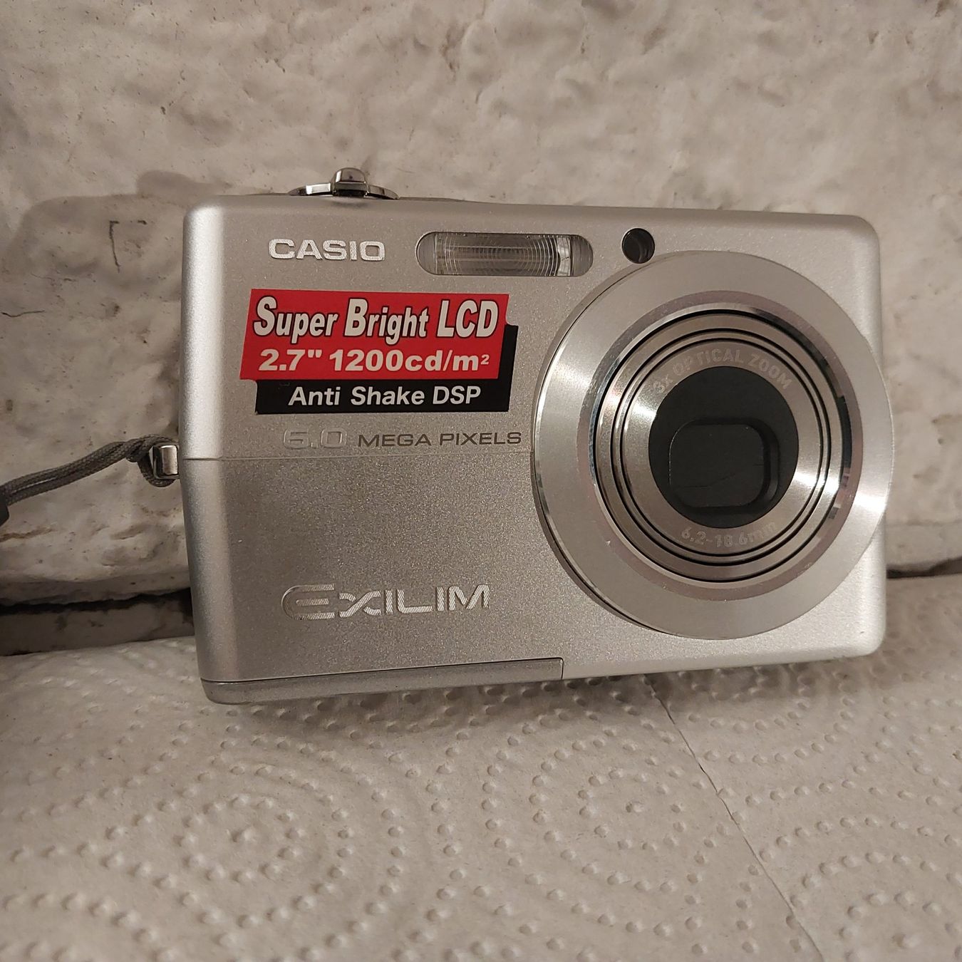 Casio Fotocamera: CASIO EXILIM EX-Z600 – Usato da Zürich venduto da Teram41 2
