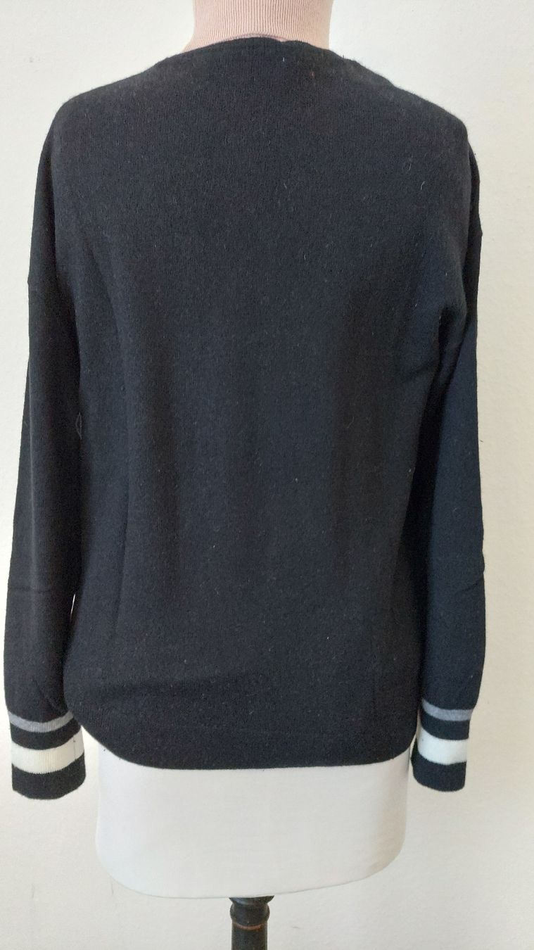 Gérard Darel Pullover & Sweatshirts: Gerard Darel Schwarzer Sternen-Pullover mit V-Ausschnitt gr1 – Gebraucht aus Gwatt (Thun) von Letzte-Chance 4