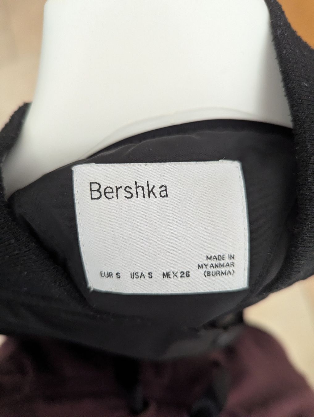 Bershka Vestes: Bershka Bomber  – D'occasion à Saillon par vic_xny8 2