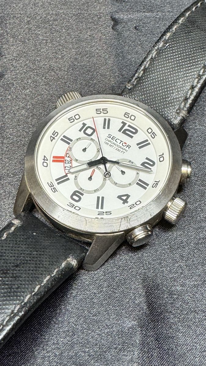 Sector Uhren: Sector Oversize Chronograph Uhr, Lederband! – Gebraucht aus Untersiggenthal von TimeandShine 2