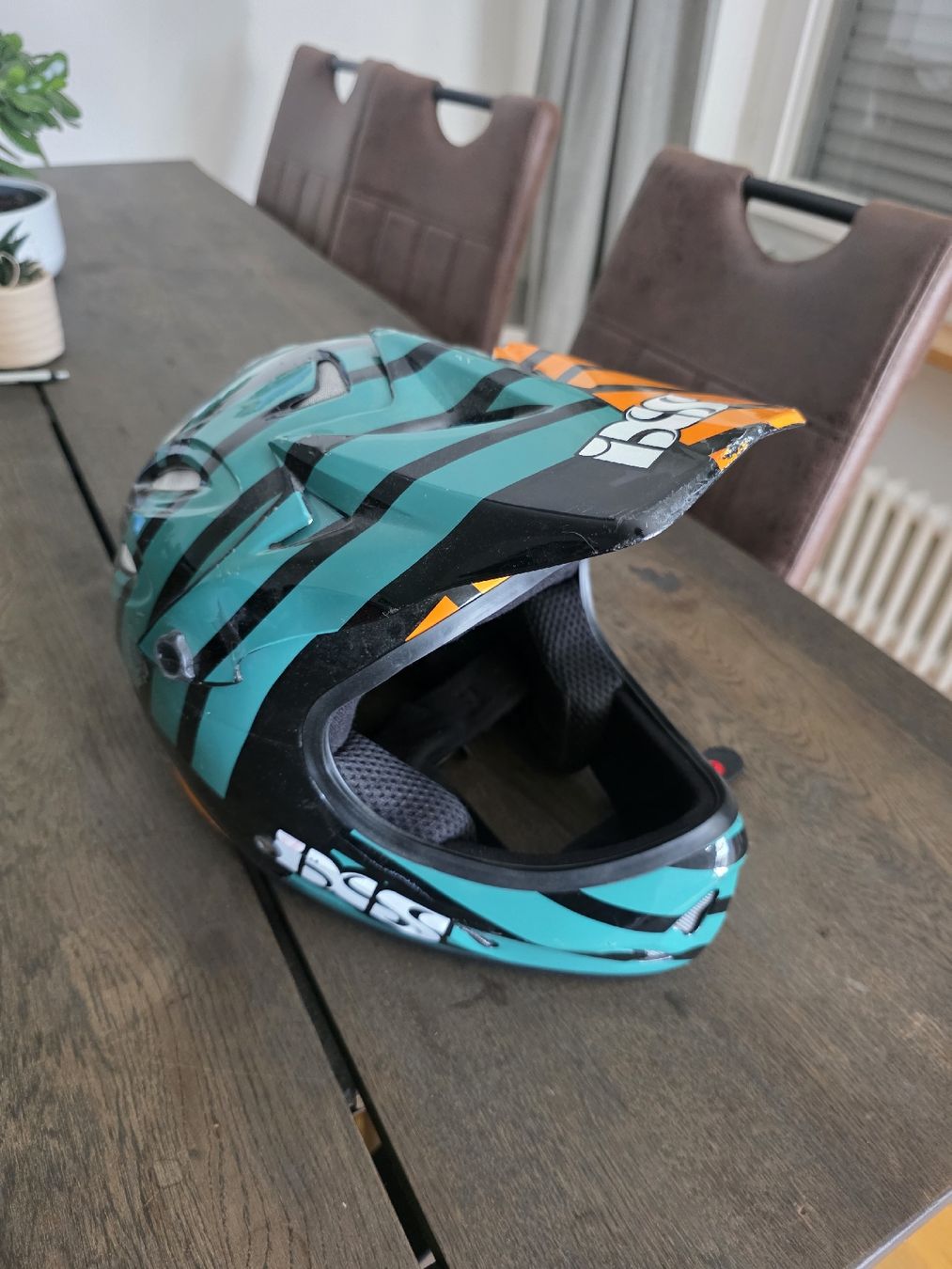 IXS Caschi: iXS Downhill Helm Grösse M gebraucht – Usato da St. Erhard venduto da Gianlucagerber