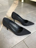 Schwarze Absatzschuhe - NEU - NIE getragen