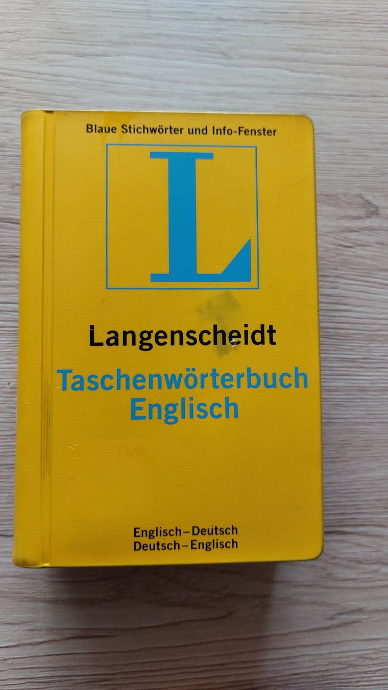 Bücher: Langenscheidt Taschenwörterbuch ENGLISCH – Gebraucht aus Goldingen von Ernapala