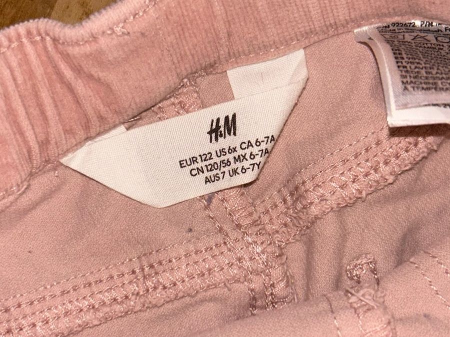 H&M Pantaloni: Hose/Jeggings 122 H&M – Usato da Safenwil venduto da 2hand_aber_wertvoll 1