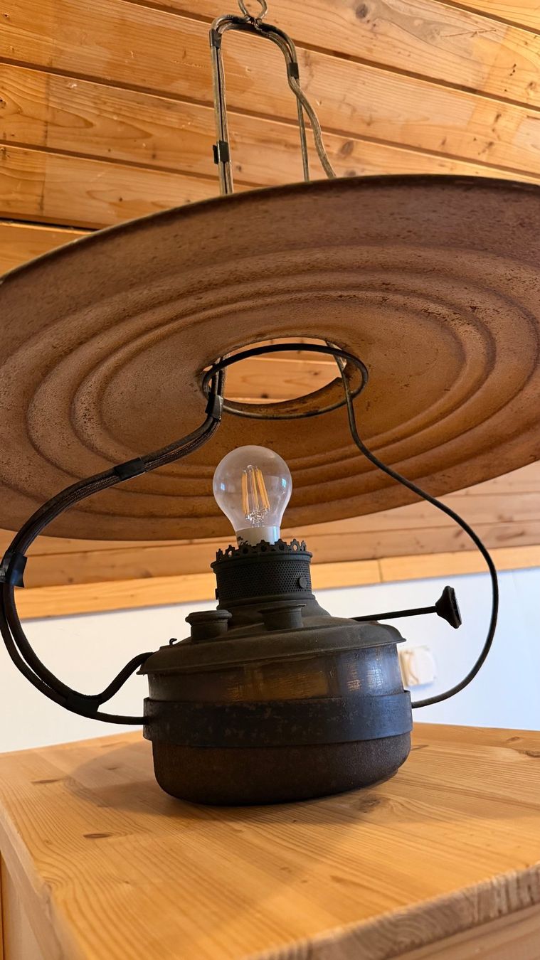 Lampadari & plafoniere: Antike Hänge-Lampe – Usato da Sünikon venduto da Rpf