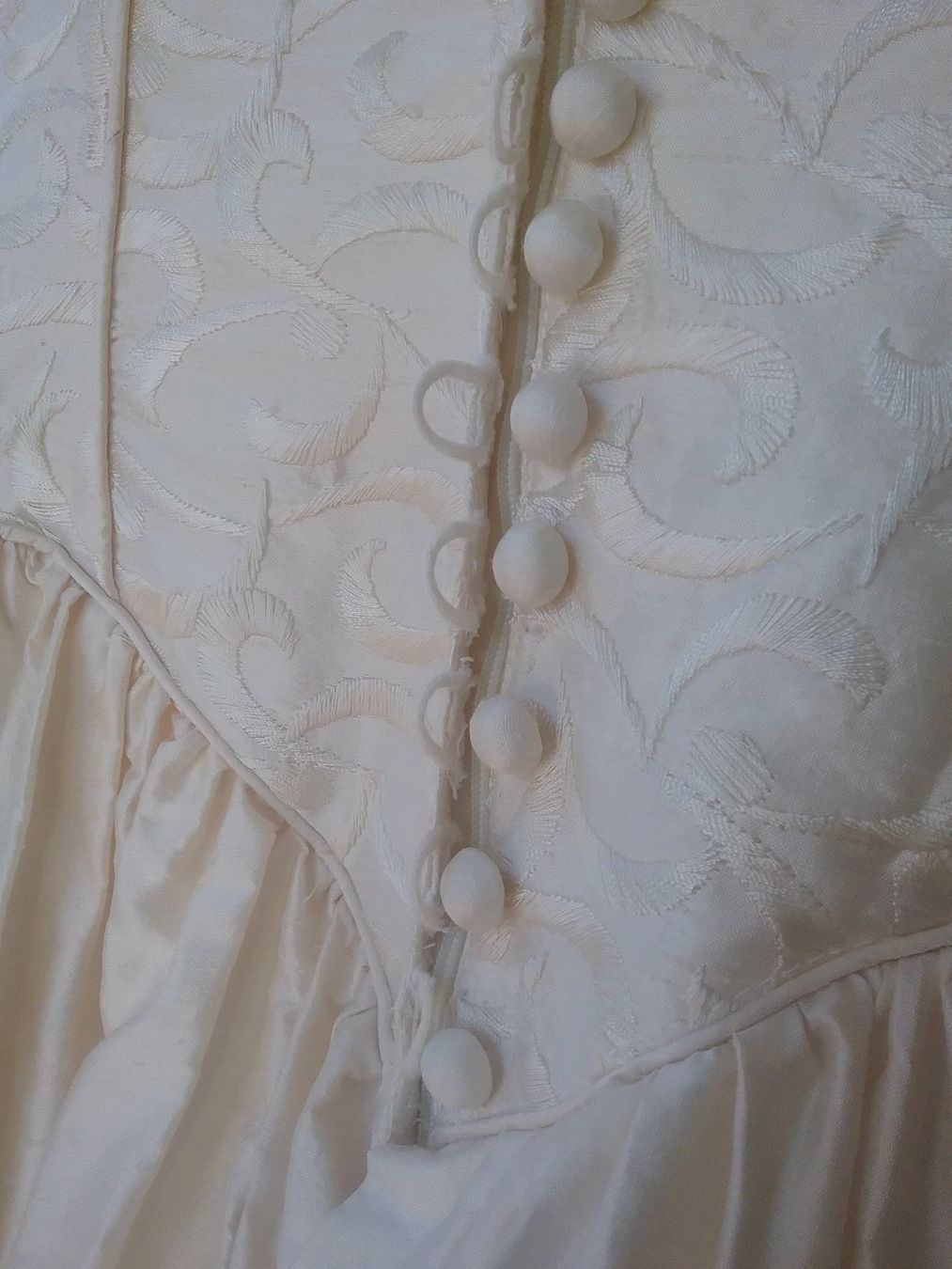 Vestiti: Brautkleid aus Rohseide – Usato da Thalwil venduto da Hcdavalanche 5