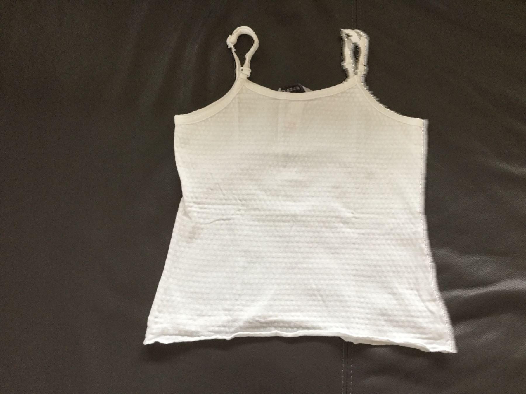 Camicette, T-shirt & Top: Träger-Shirt weiss Gr. 104 – Usato da Horw venduto da Benny017