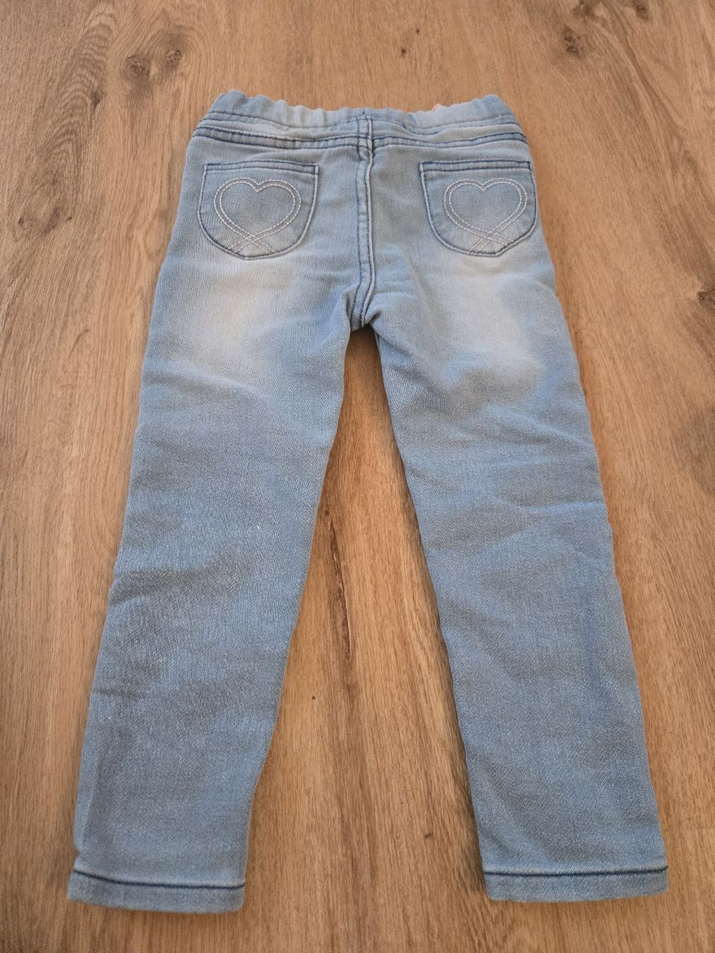 Pantaloni: Mädchen Jeans 👖 Gr. 98 – Usato da Algetshausen venduto da Martina89 2