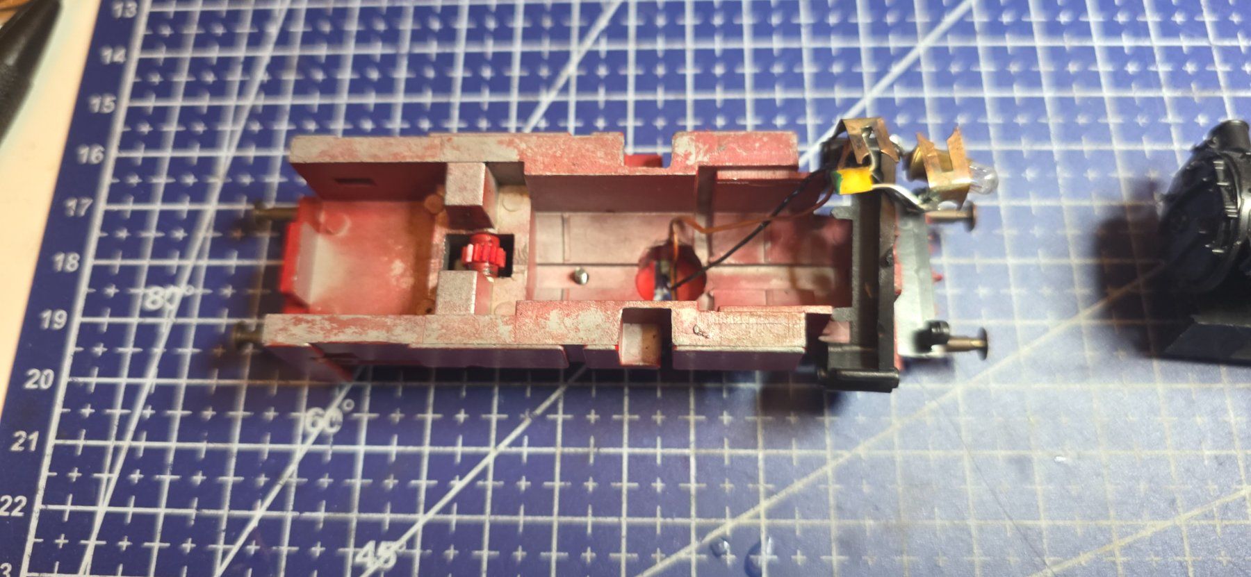 Roco Modellini di ferrovie: Roco Dampflok H0/DC motor defeckt – Usato da Hochfelden venduto da Danizh0 2