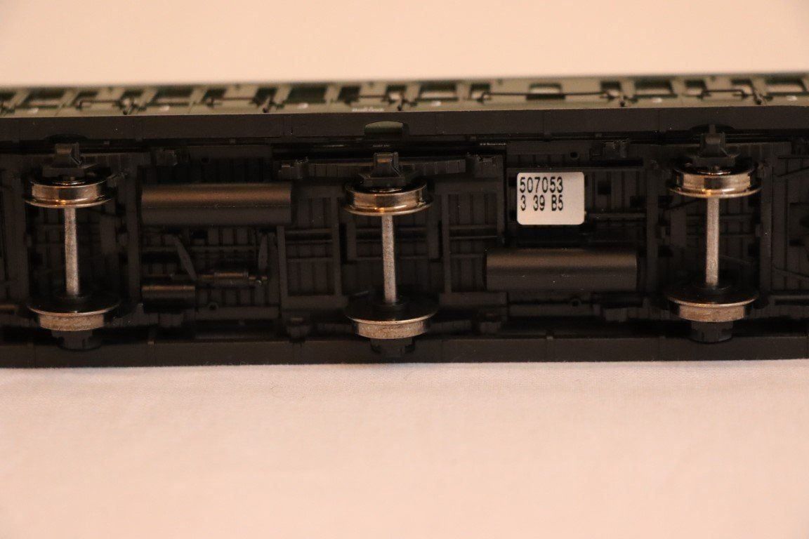 Fleischmann Modelleisenbahnen: Fleischmann Personenwagen(5589-90) – Neu (gemäss Beschreibung) aus Bäriswil BE von WWYN-Liquidationen 6