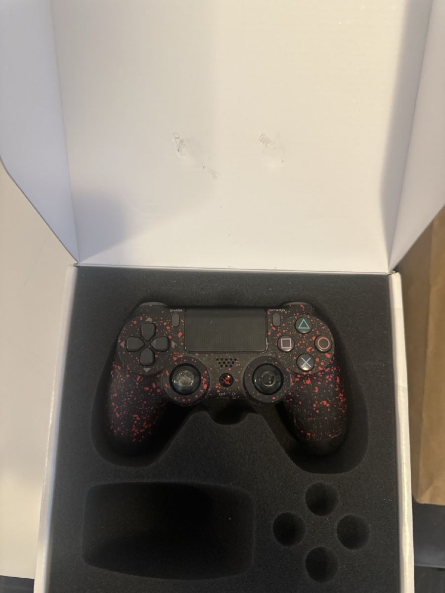 Sony Controller: King Controller PS4 – Usato da Brugg AG venduto da goj_85nt