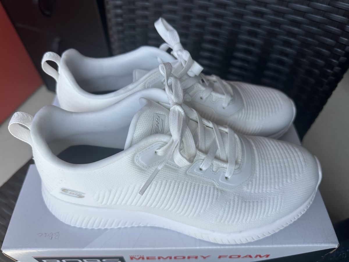 Skechers Herrenschuhe: Skechers BOBS SQUAD - Sneaker low - white size 39.5 new  – Neu (gemäss Beschreibung) aus Mont-sur-Lausanne von jolieresale 2