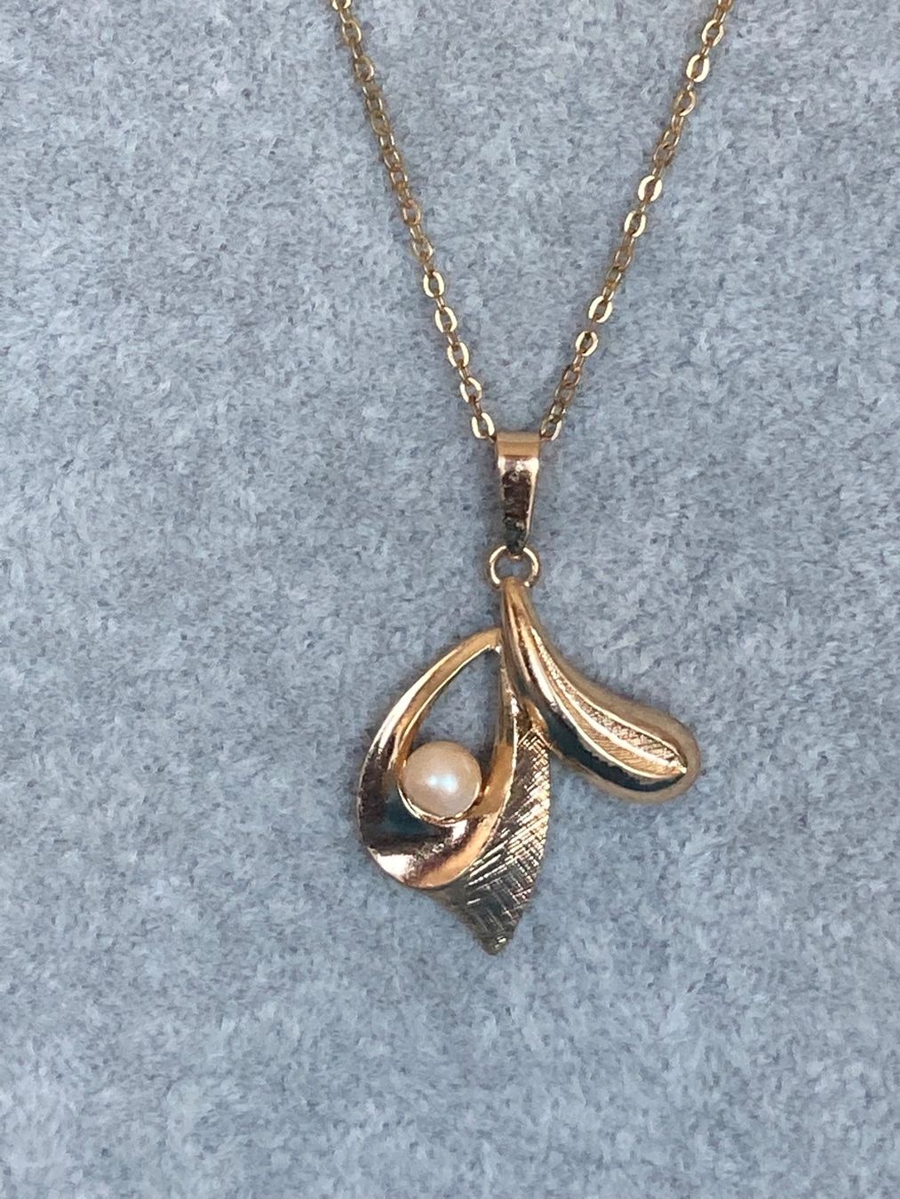 Catenine: Vergoldet Kette mit/ Perle (50) – Usato da Laufen venduto da Trendmarket 1