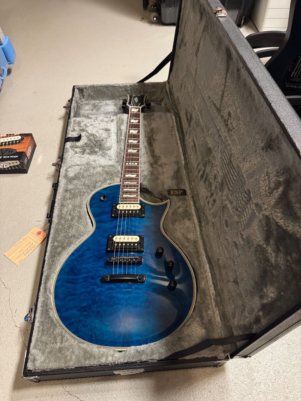 Musikinstrumente: ESP Eclipse E2 Blue – Gebraucht aus Pfäffikon ZH von MM8619