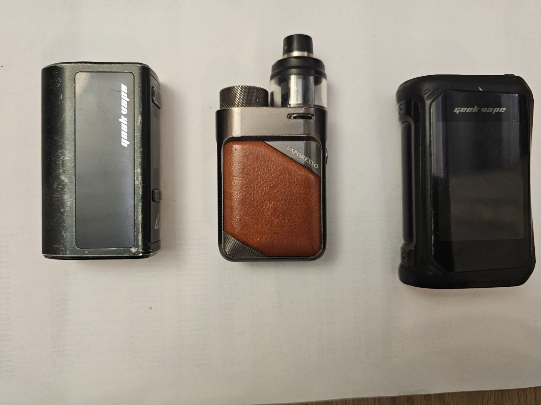 ricardos e zigarette Vaptio Cosmo Kit 1500 mAh, Tankvolumen 2 ml, Riccardo e-Zigarette, violett:  Amazon.de: Elektronik & Foto main image 0