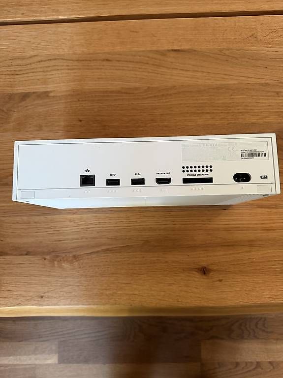 Microsoft Konsolen: Xbox Series S mit Controller – Gebraucht aus Ottoberg von yvo_fv7q 2