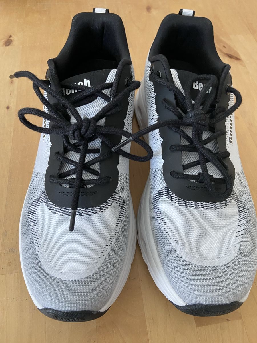 Bench Scarpe da donna: Bench Sneaker grau schwarz – Usato da Binningen venduto da Dodo21 3