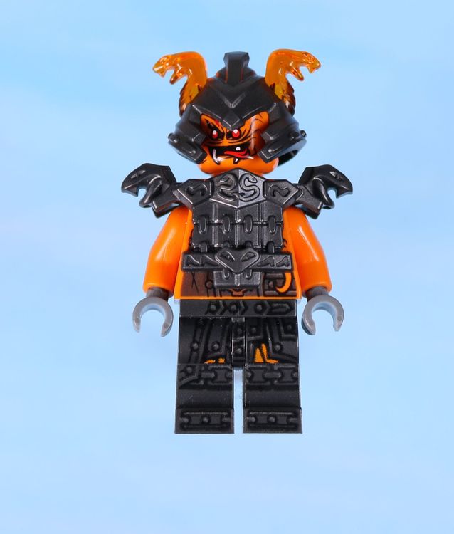 Lego Jouets: Lego Ninjago Minifigur Commander Blunck – D'occasion à Hettlingen par Scholi99
