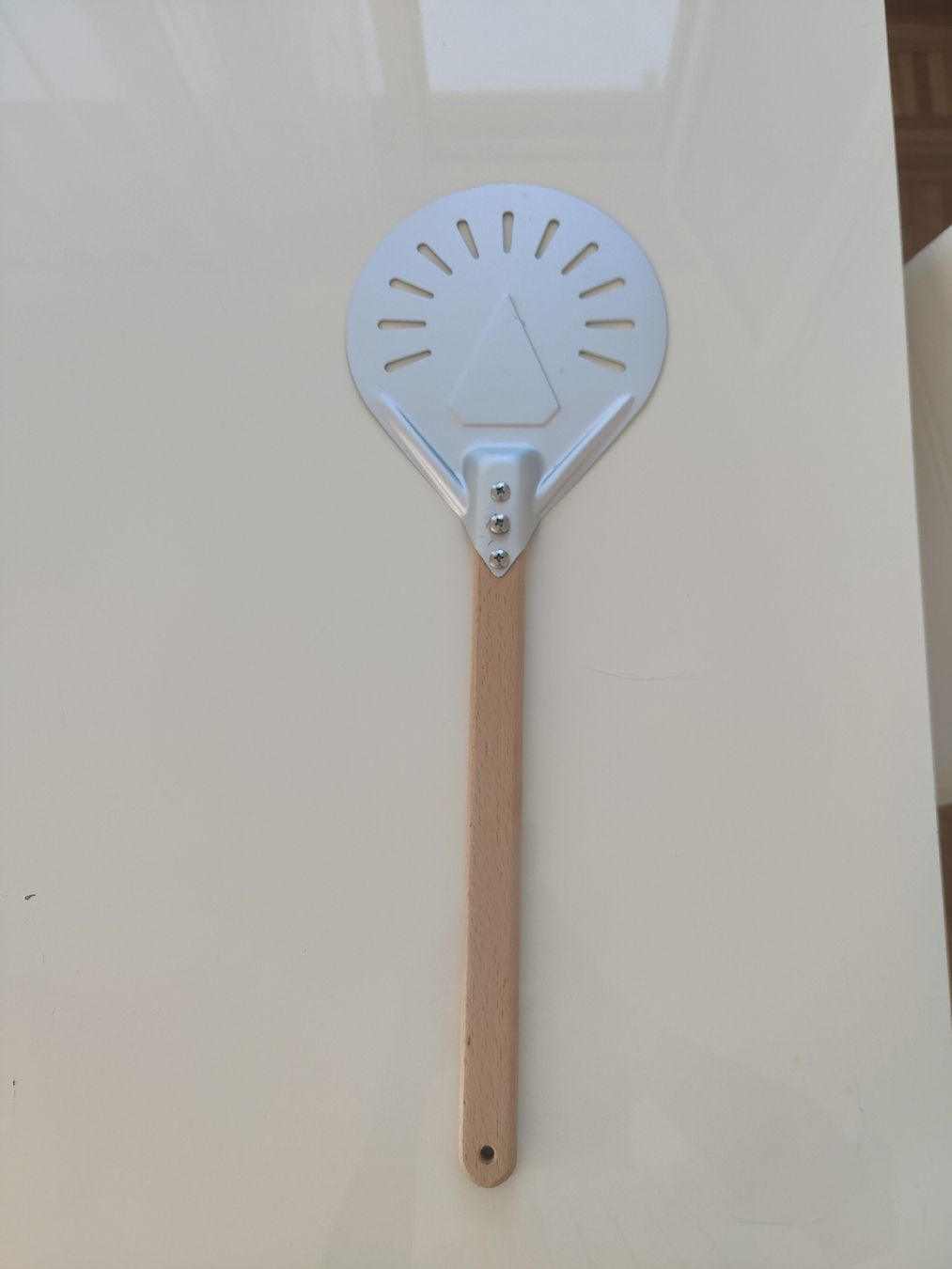 Komplettküchen: palino per pizza – Neu (gemäss Beschreibung) aus Langenthal von JonnyDivino