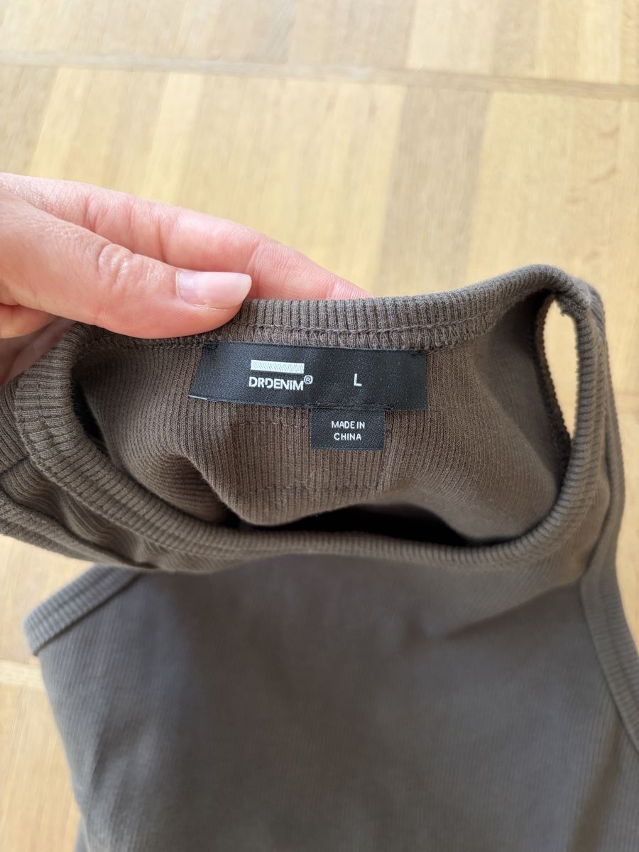 Top: Dr. Denim geripptes Tanktop, Grösse L – Nuovo (secondo la descrizione) da Zürich venduto da bib_ds9n 2