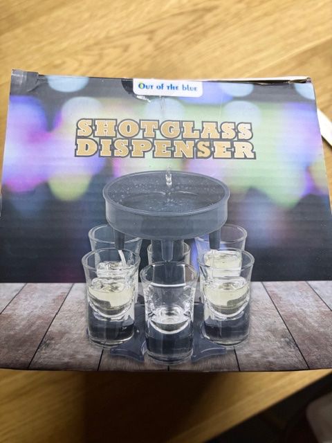 Schott Bicchieri: Shotglas-Spender mit 6 Glaesern, neuwertig – Usato da Domat/Ems venduto da chrislassi