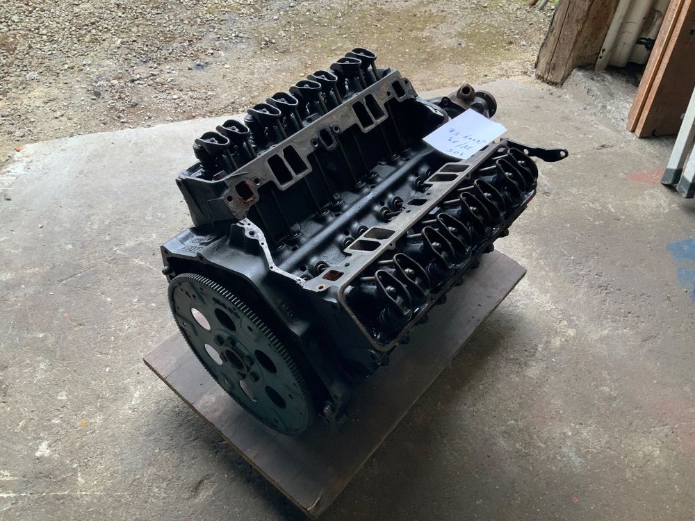 Chevy V8 Motor Gebraucht