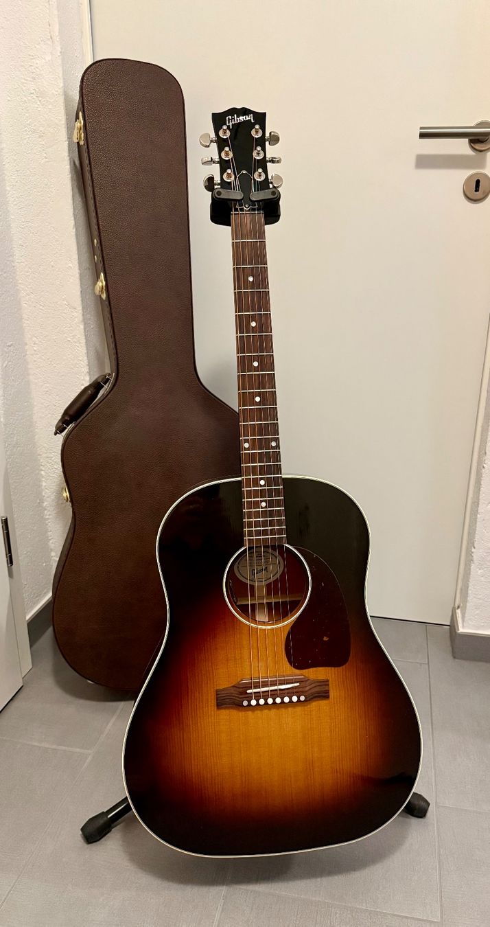 Gibson Strumenti musicali: Gibson J-45 Standard - Vintage Sunburst – Usato da St-Séverin venduto da L_M_ 1