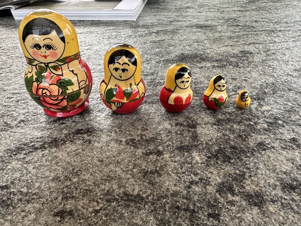 Statuette: Matriosvhka – Usato da Bolligen venduto da madolin