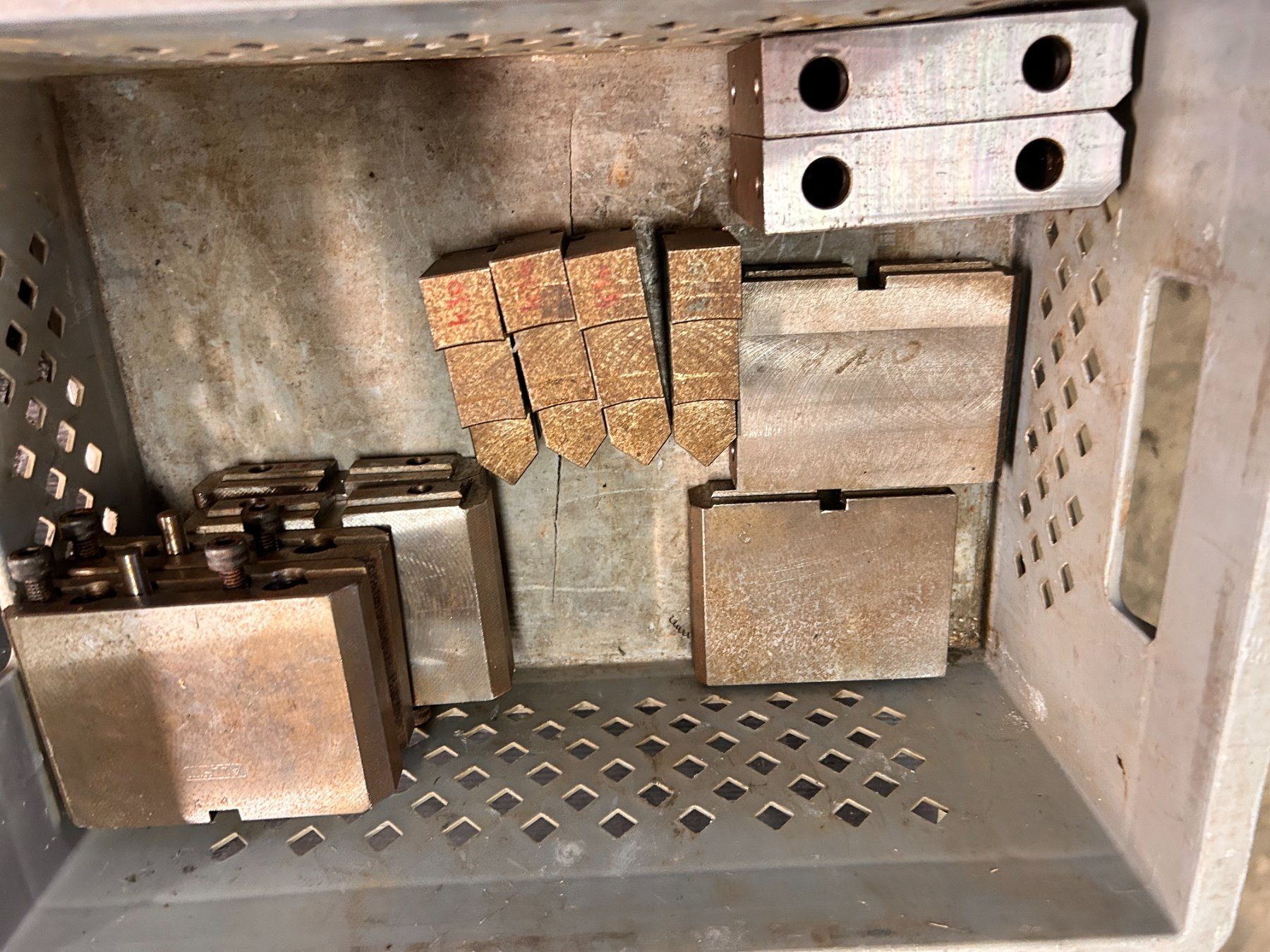 Tutti gli attrezzi: 4 Backen Drehbankfutter D 250 – Usato da Münchenstein venduto da fransch 5