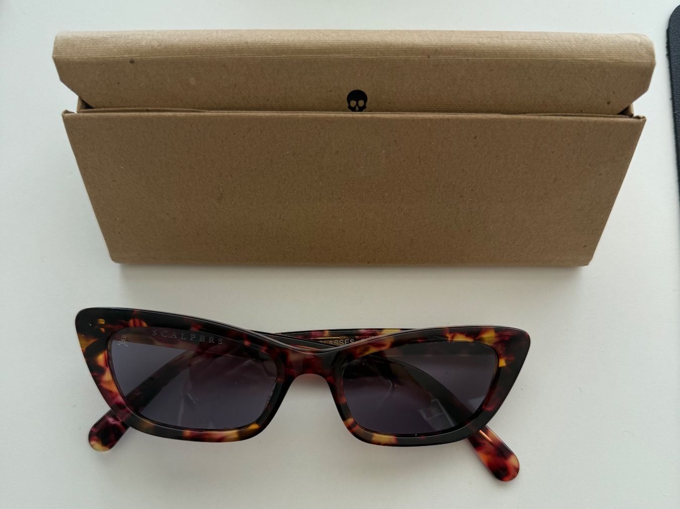 Lunettes & Verres: Sonnenbrille Scalpers – D'occasion à Sissach par laura.x4