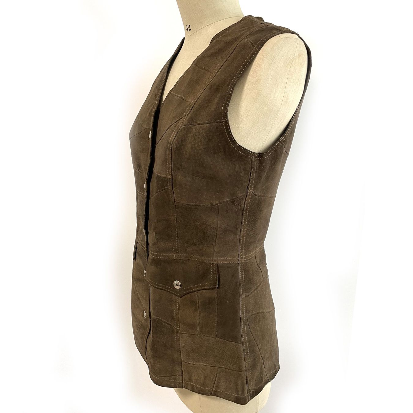 Gilet & Giacche senza maniche: Weste Lederweste Gr. 40 Wildleder Patchwork VINTAGE 1970s – Usato da Brüttisellen venduto da Buxus 1