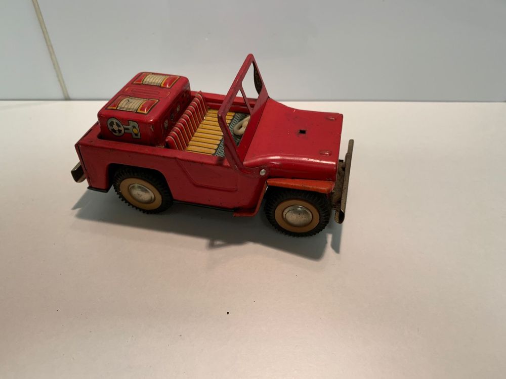 Jeep Friktion 12 cm sehr selten 77 1